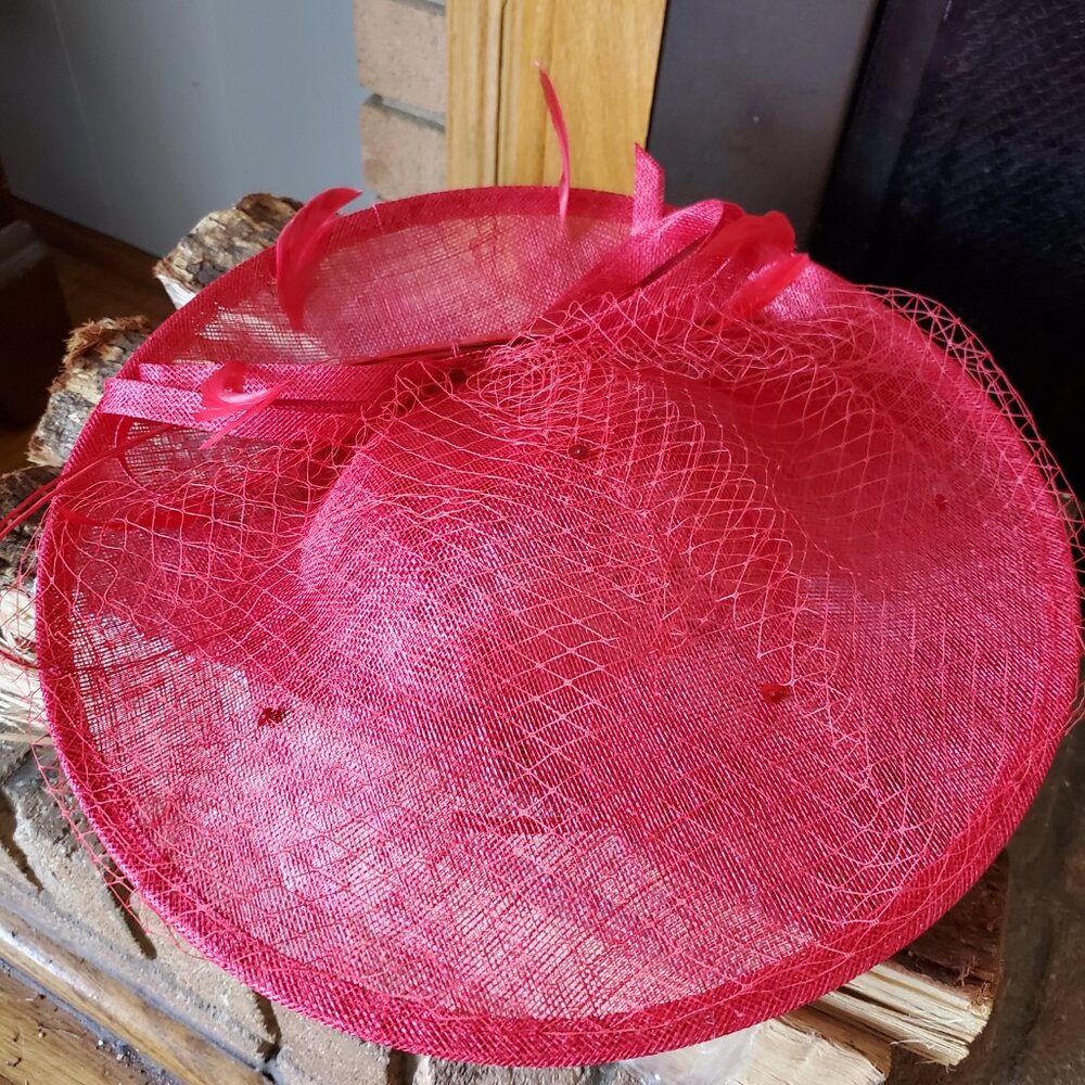 Pippa and Pearl Kentucky Derby Fascinator Hat - Picture 5 of 5